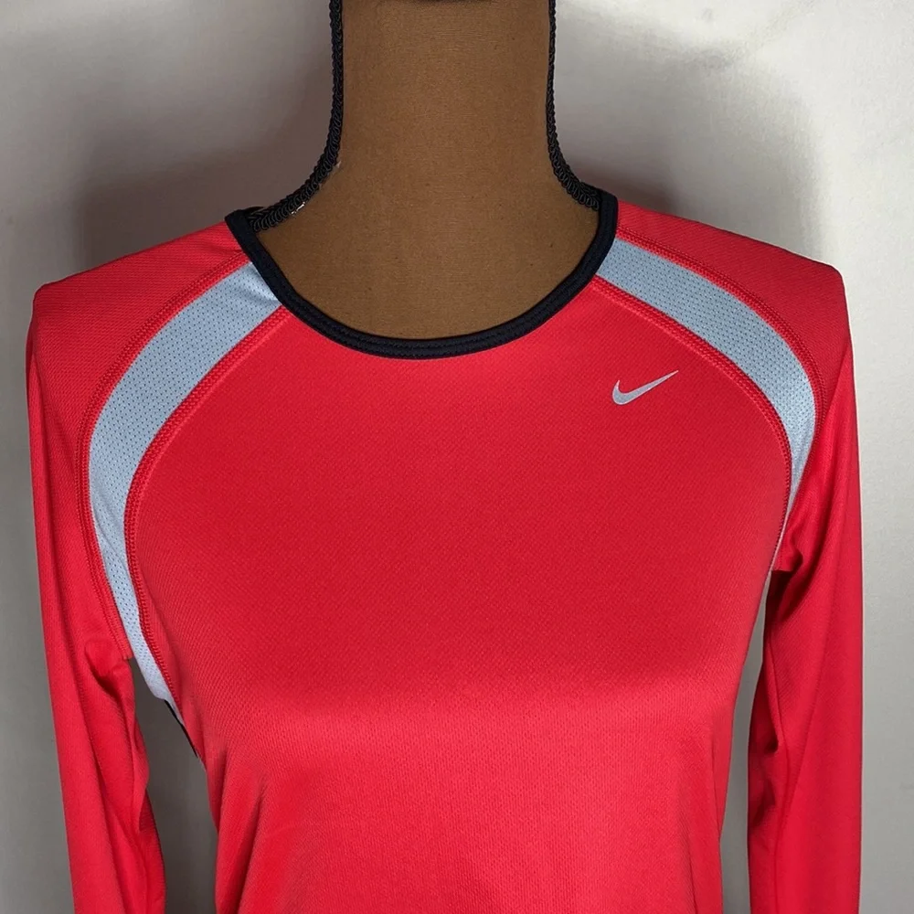 Nike fast pace dri-fit performance running long sleeve mesh inset top size M